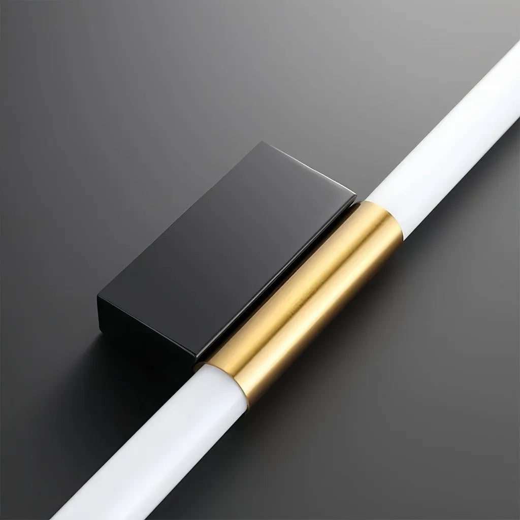 Applique minimal tubolare LED dimmerabile per camera da letto