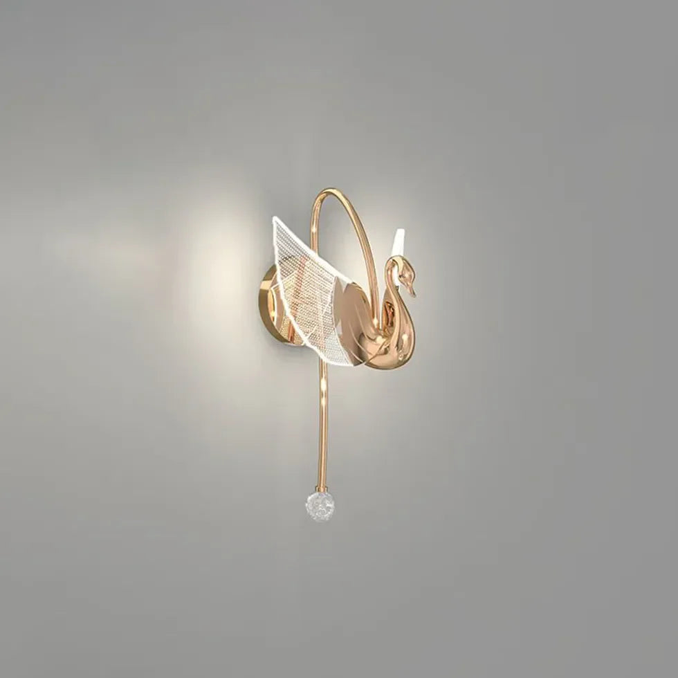 Applique decorativa LED dimmerabile a forma di cigno oro per camera da letto