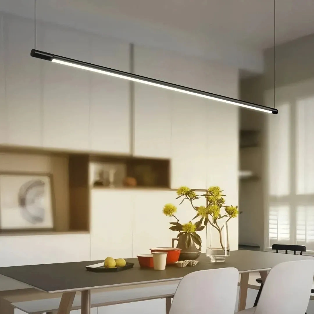 Lampadario moderno lineare a LED dimmerabile per sala da pranzo stile minimalista