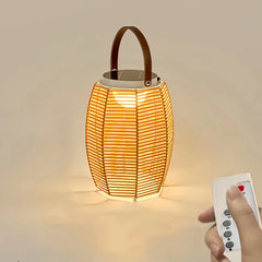 Lanterna LED solare da esterno portatile in rattan boho con telecomando per giardino
