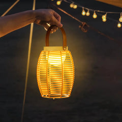 Lanterna LED solare da esterno portatile in rattan boho con telecomando per giardino
