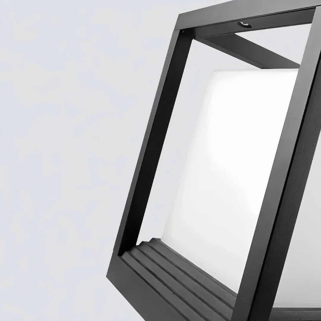 Lampada per pilastro cancello esterno a LED solare con struttura a cubo nera design moderno