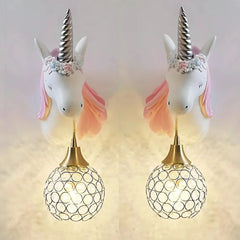 Applique unicorno rosa con pendente in cristallo per la cameretta della bambina