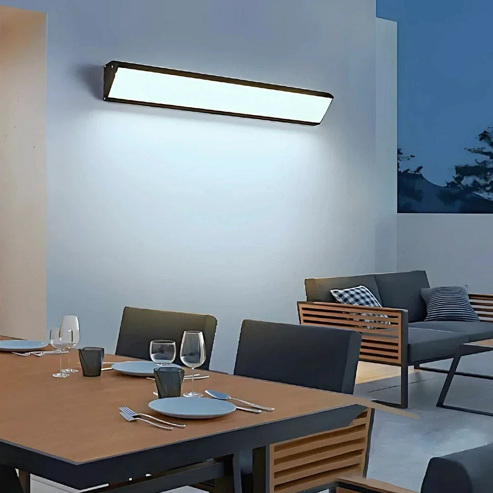 Applique esterno sopra porta lunga LED moderno nero