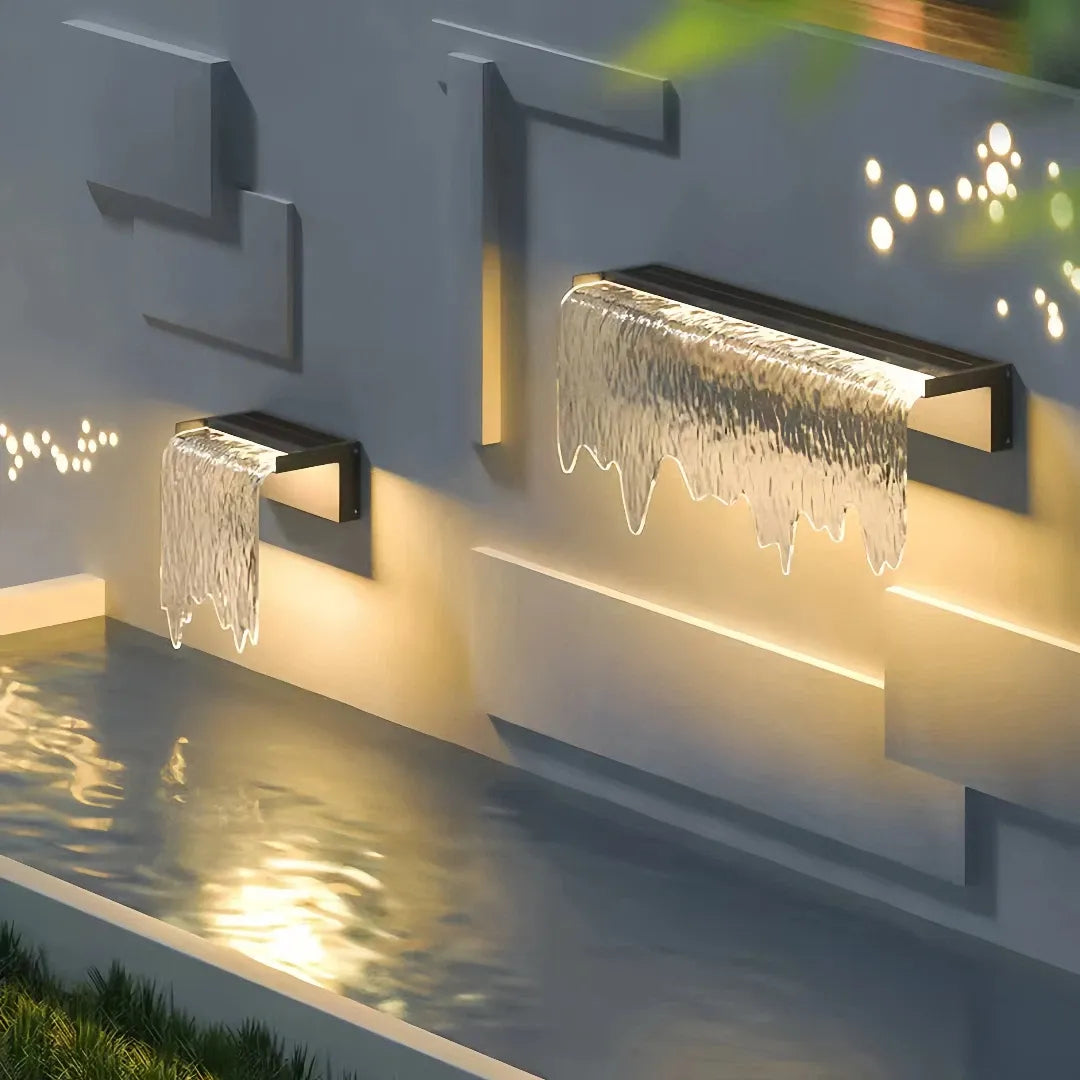 Applique da parete di design LED da esterno solare con effetto cascata per giardino