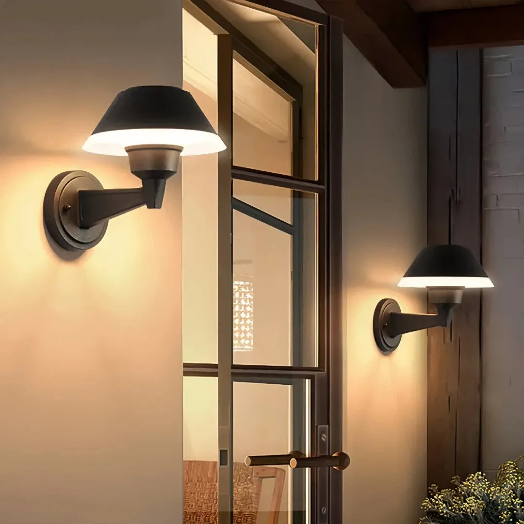 Applique LED da esterno contemporanea per portico nera con diffusore conico