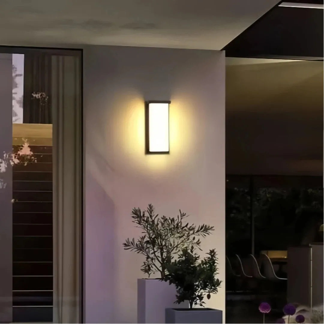 Applique da esterno a luce diffusa LED dal design minimalista rettangolare per ingresso