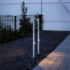 lampada da giardino a stelo LED minimal per terrazzo a forma di bambù