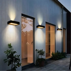 Applique LED solare da parete per esterno ad alta luminosità dal design minimalista rettangolare