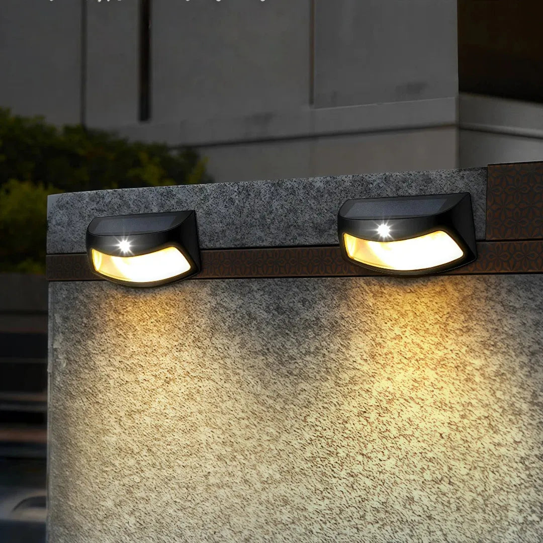 Segnapasso solare a LED da esterno ad alta luminosità con sensore