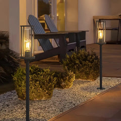 Paletto luminoso da esterno con struttura a lanterna dal design contemporaneo