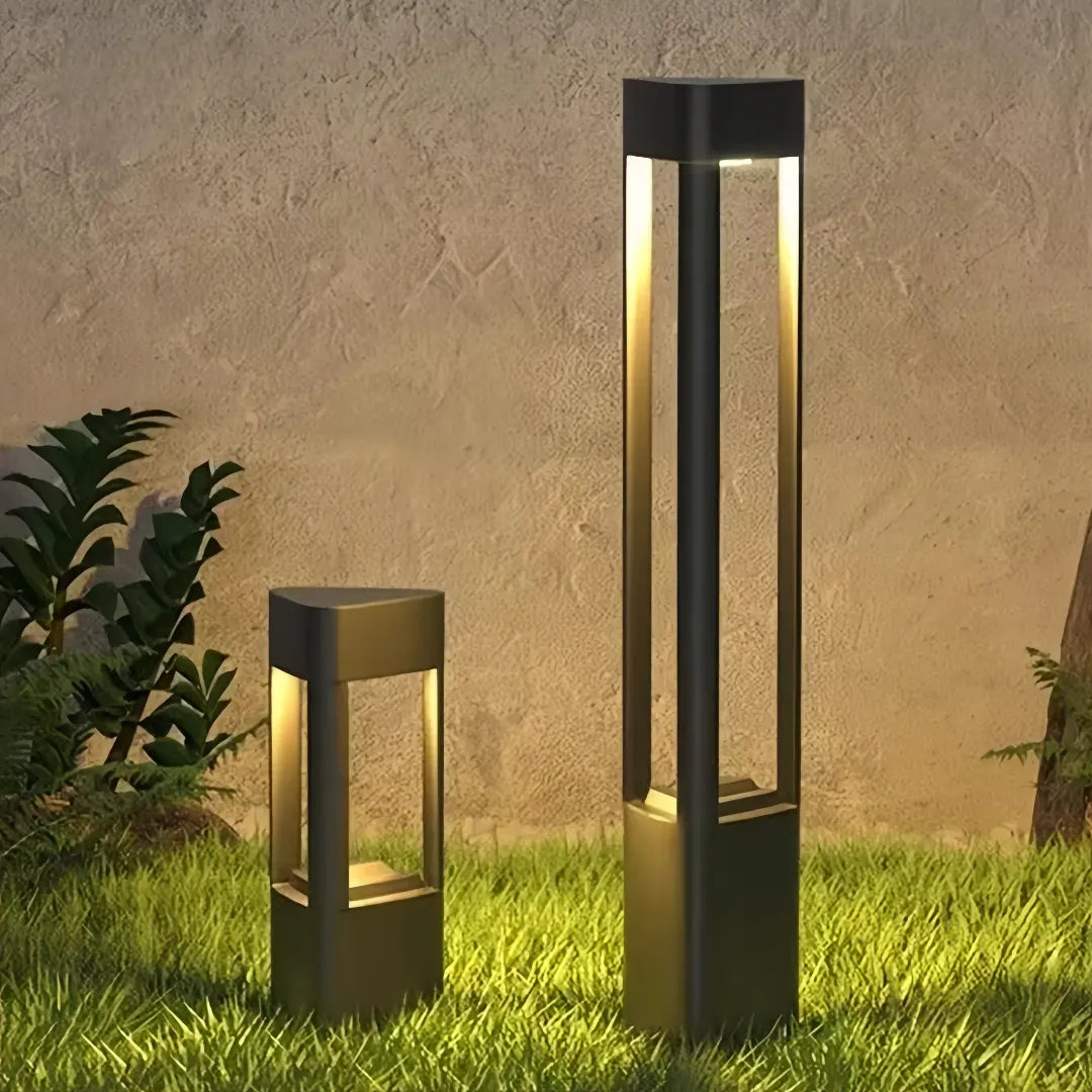 Paletto LED da giardino moderno nero a 3 montanti con struttura aperta