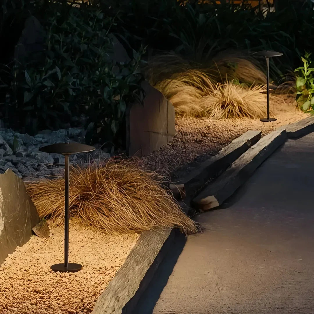 Paletto LED da giardino minimalista con testa piatta a forma di disco