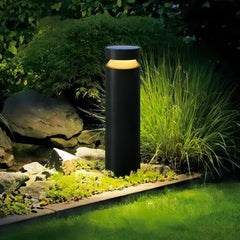 Paletto da giardino LED cilindrico nero con testa a cappello e design minimalista