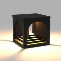 Lampada da pilastro esterno a LED solare con arco traforato per giardino