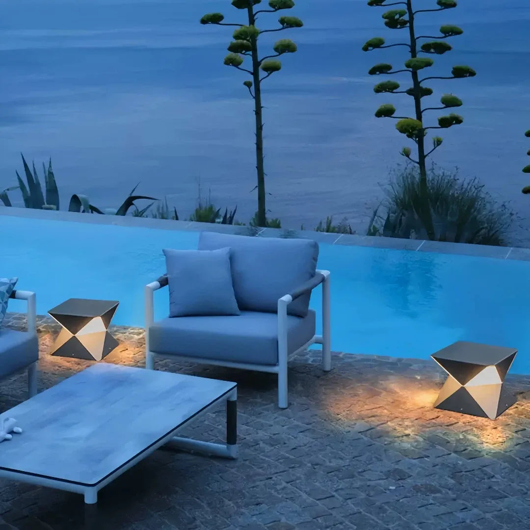 Lampada LED da esterno per terrazzo dal design moderno geometrico