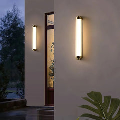 Applique moderna da esterno LED con diffusore in vetro tubolare