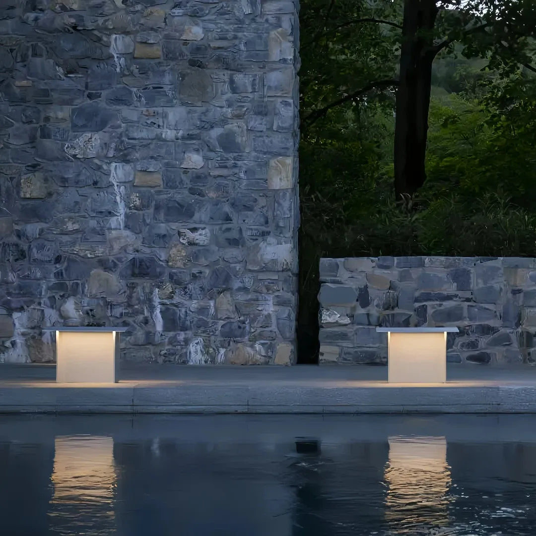 Lampioncino solare da giardino LED dal design minimalista in acciaio inox