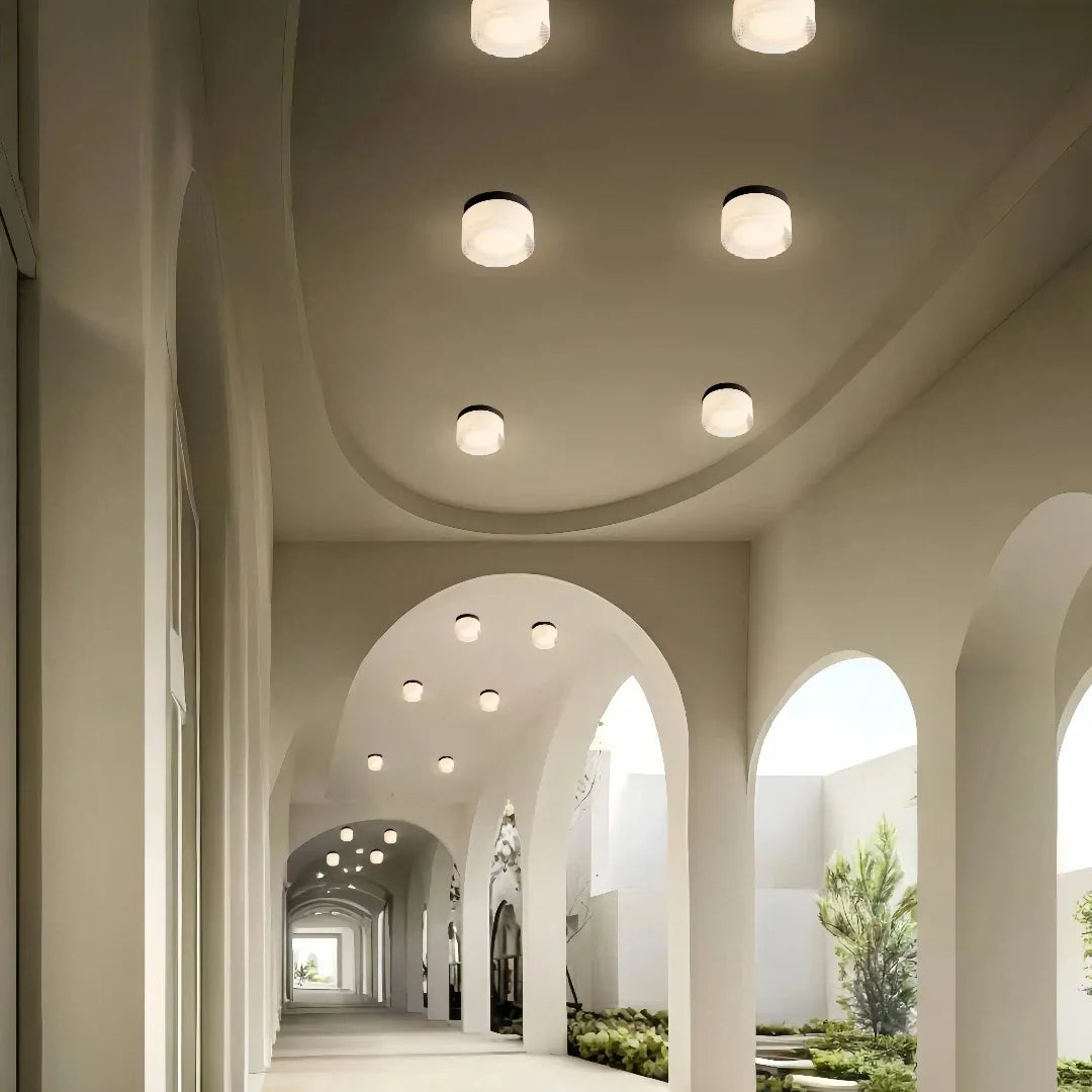 Plafoniera da esterno rotonda in vetro scanalato per ingresso dal design moderno