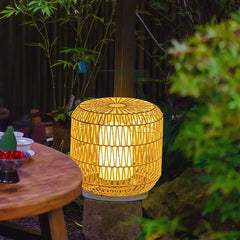 Lanterna da esterno solare LED in rattan naturale forma cilindrica per terrazzo