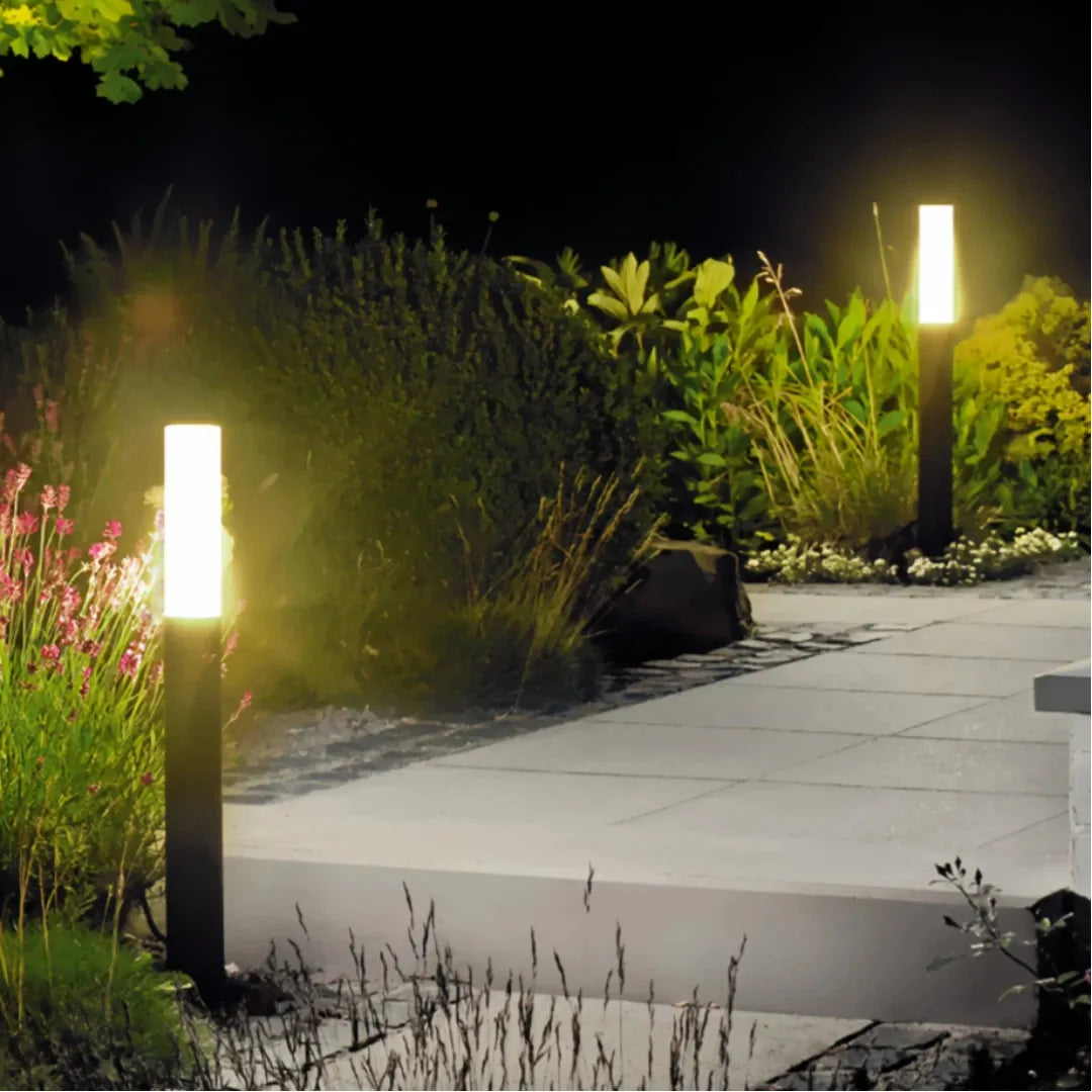 Paletto LED da giardino cilindrico nero con illuminazione diffusa a 360°