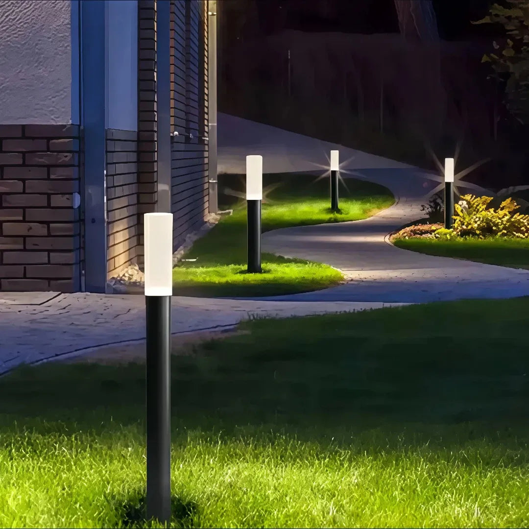 Paletto LED da giardino cilindrico nero con illuminazione diffusa a 360°
