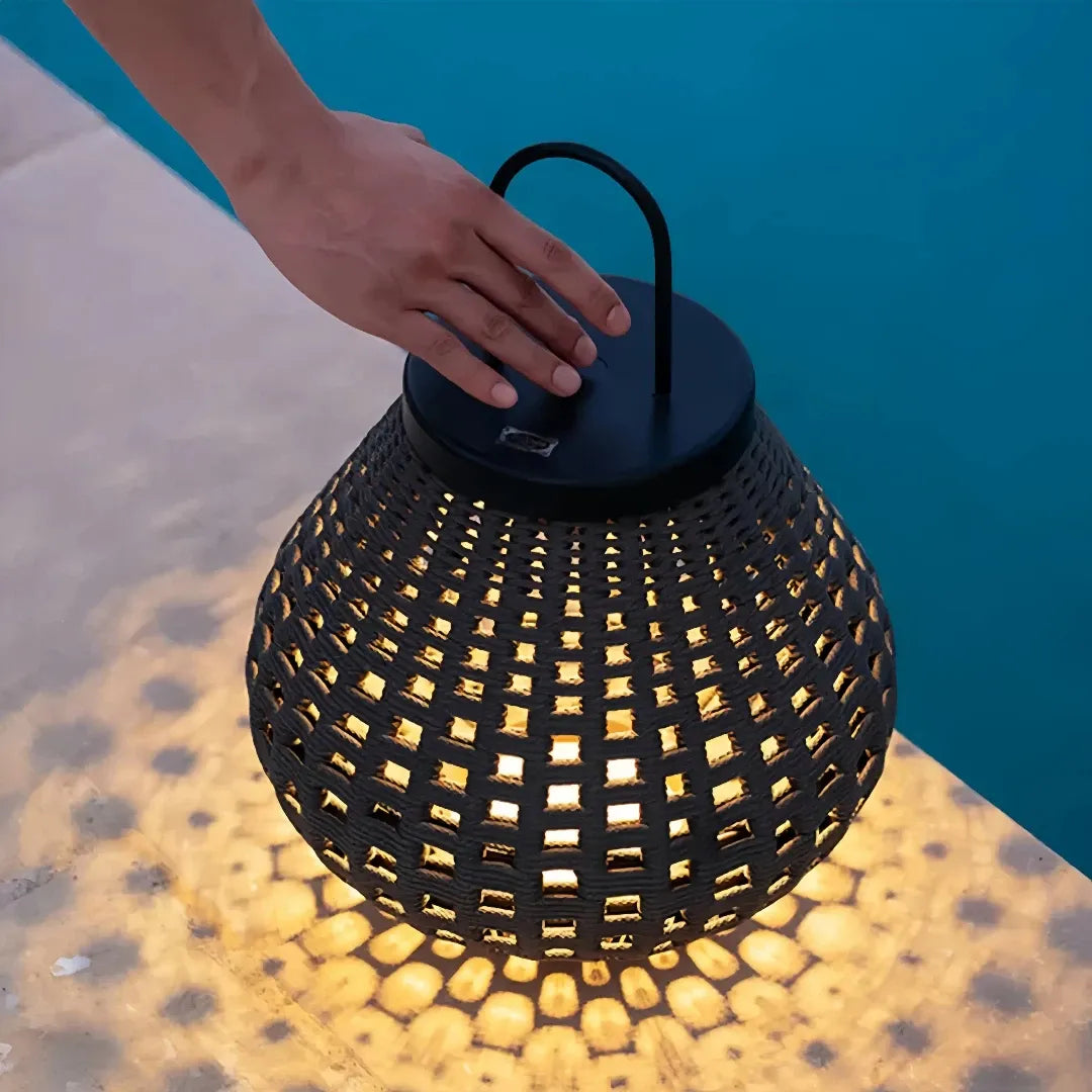 Lampada da esterno portatile LED ricaricabile in stile Bauhaus a lanterna per terrazzo