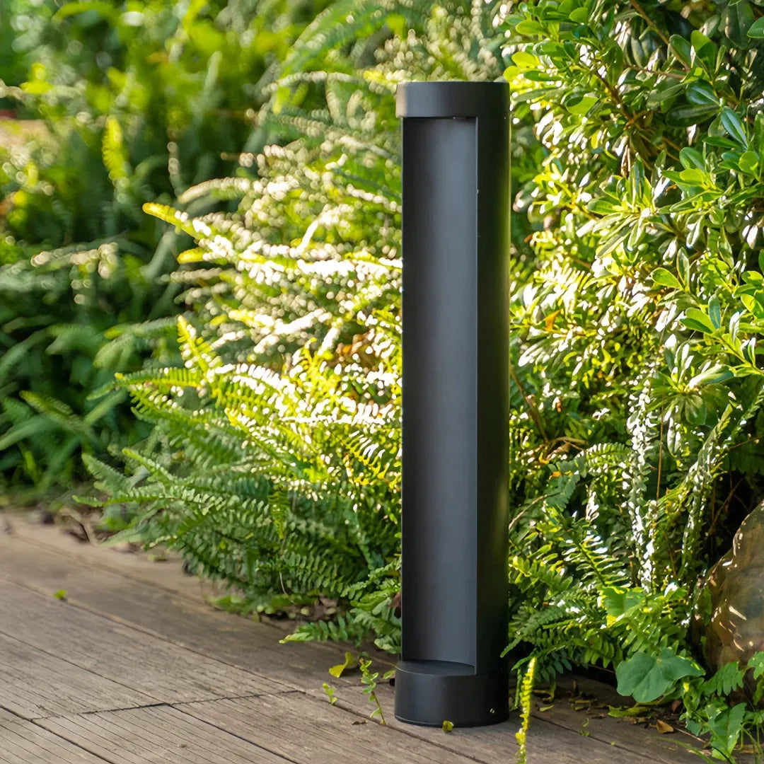 Paletto a LED da giardino nero dal design minimalista a colonna antiriflesso