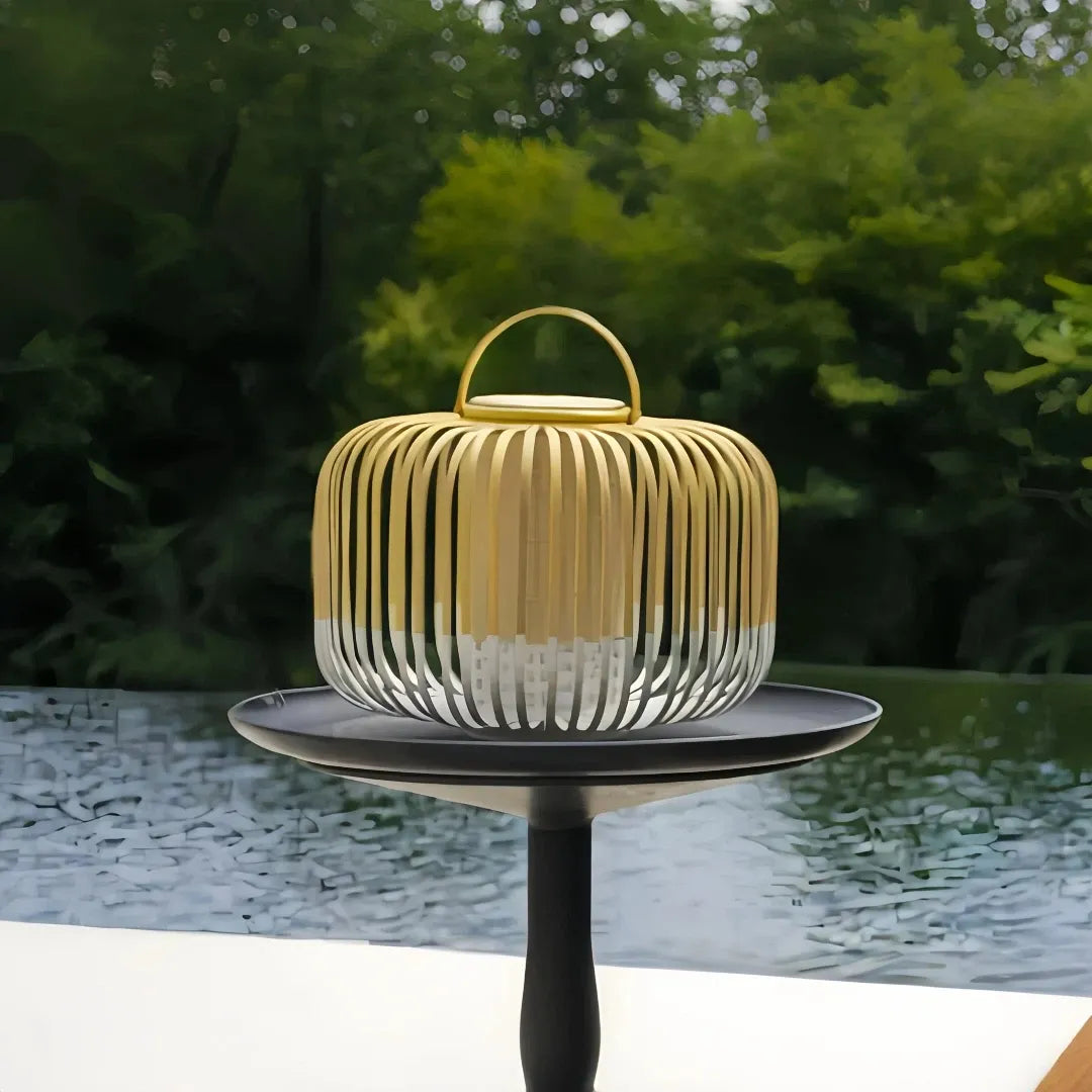 Lanterna da pavimento in bambù stile boho LED per terrazzo