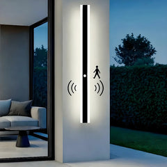 Applique barra da esterno LED con sensore di movimento minimal in metallo nero