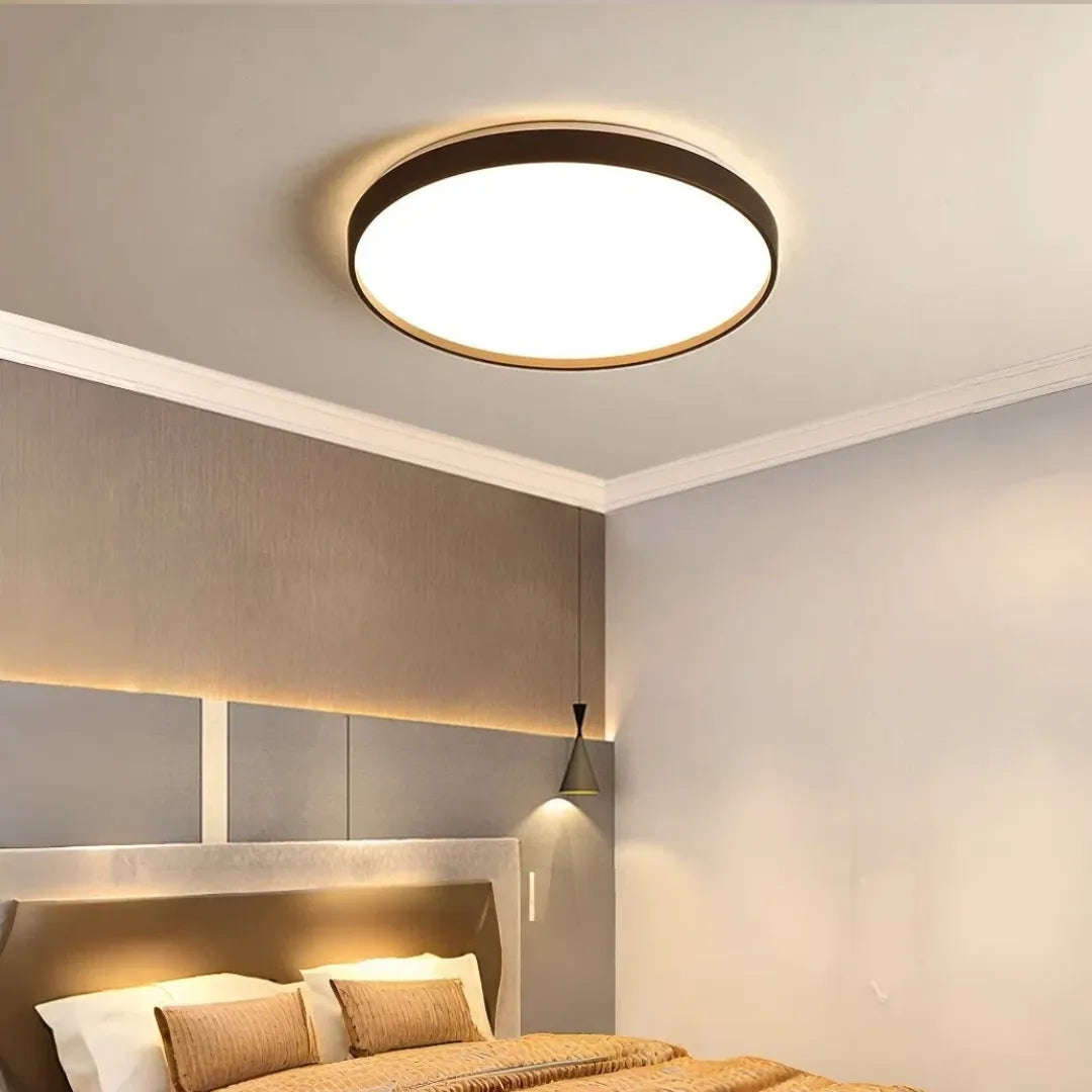 Plafoniera LED circolare dimmerabile dal design minimal per camera da letto