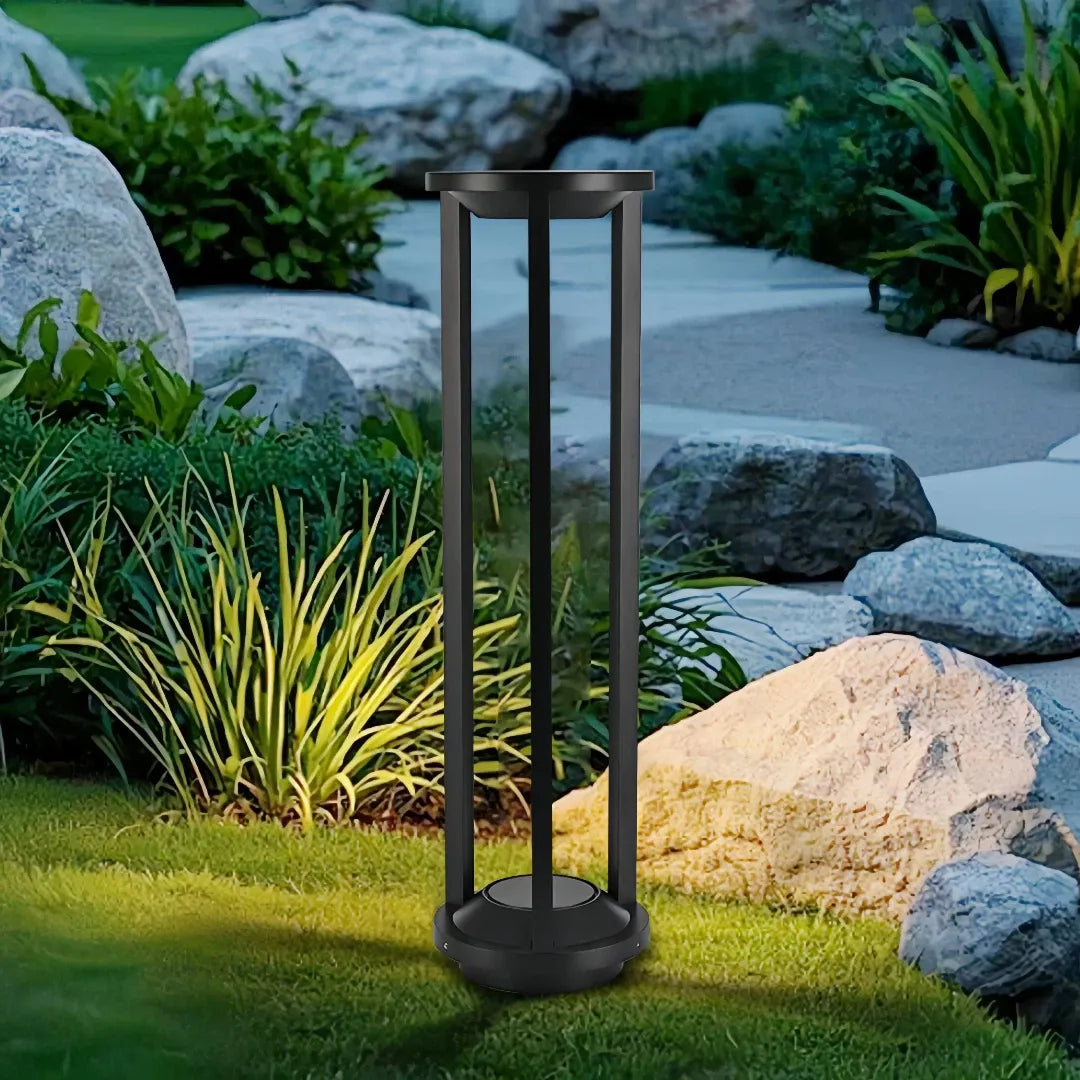 Lampioncino solare LED da giardino design minimal con struttura cilindrica nero opaco