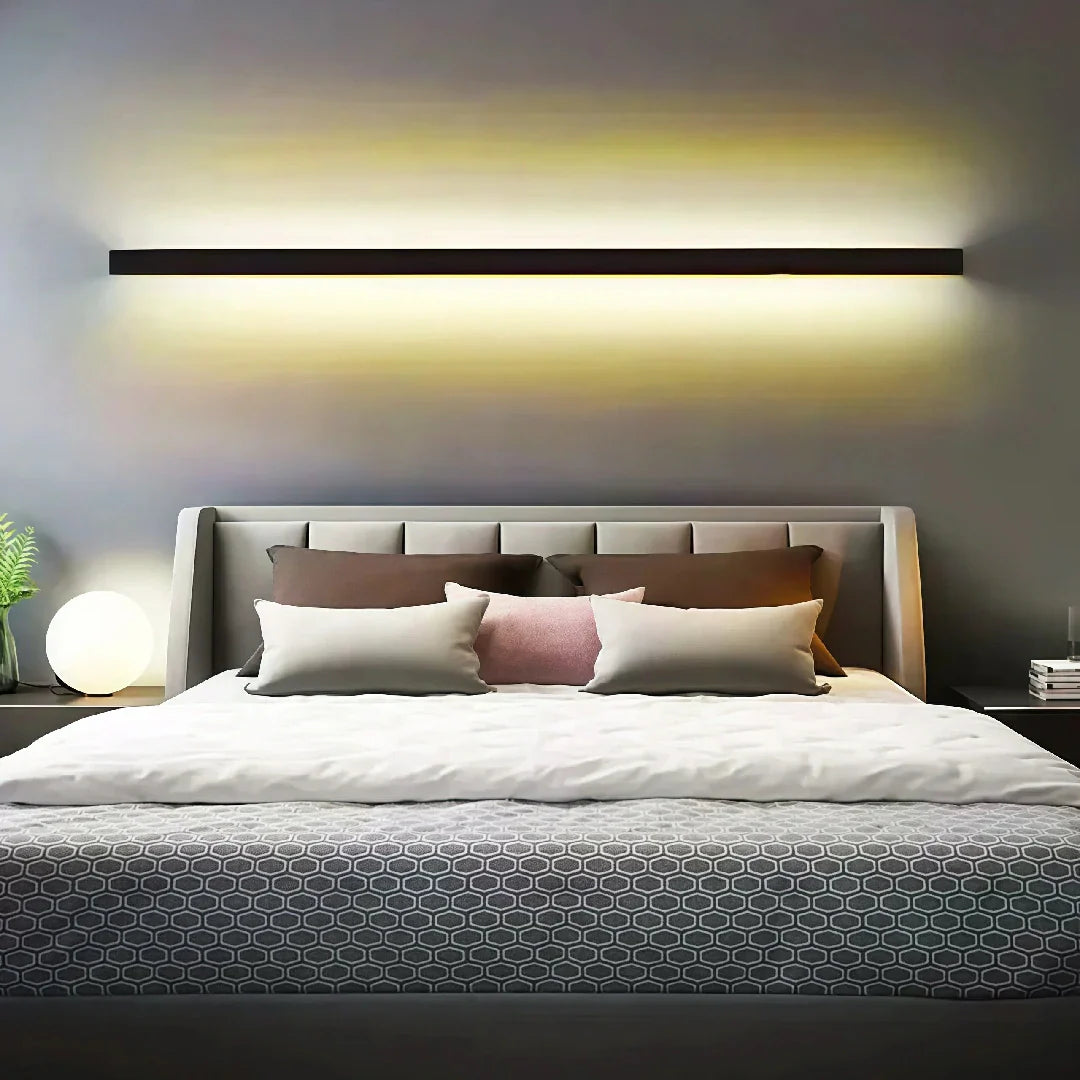 Applique da parete lineare LED dimmerabile nera stile minimale per soggiorno