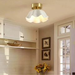 Plafoniera da corridoio stile mid-century dimmerabile in ottone e vetro opale