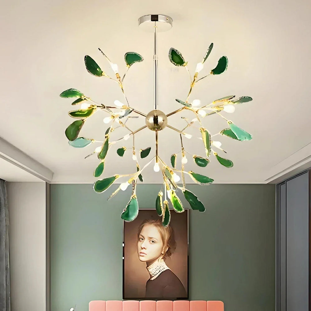 Lampadario sputnik colorato dal design moderno con elementi in agata per soggiorno