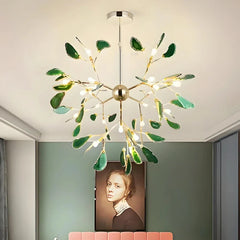 Lampadario sputnik colorato dal design moderno con elementi in agata per soggiorno