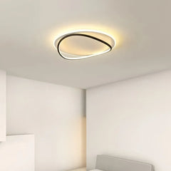 Plafoniera ad anello LED dimmerabile dal design minimal per camera da letto