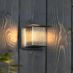Applique da esterno rettangolare moderno LED solare nero