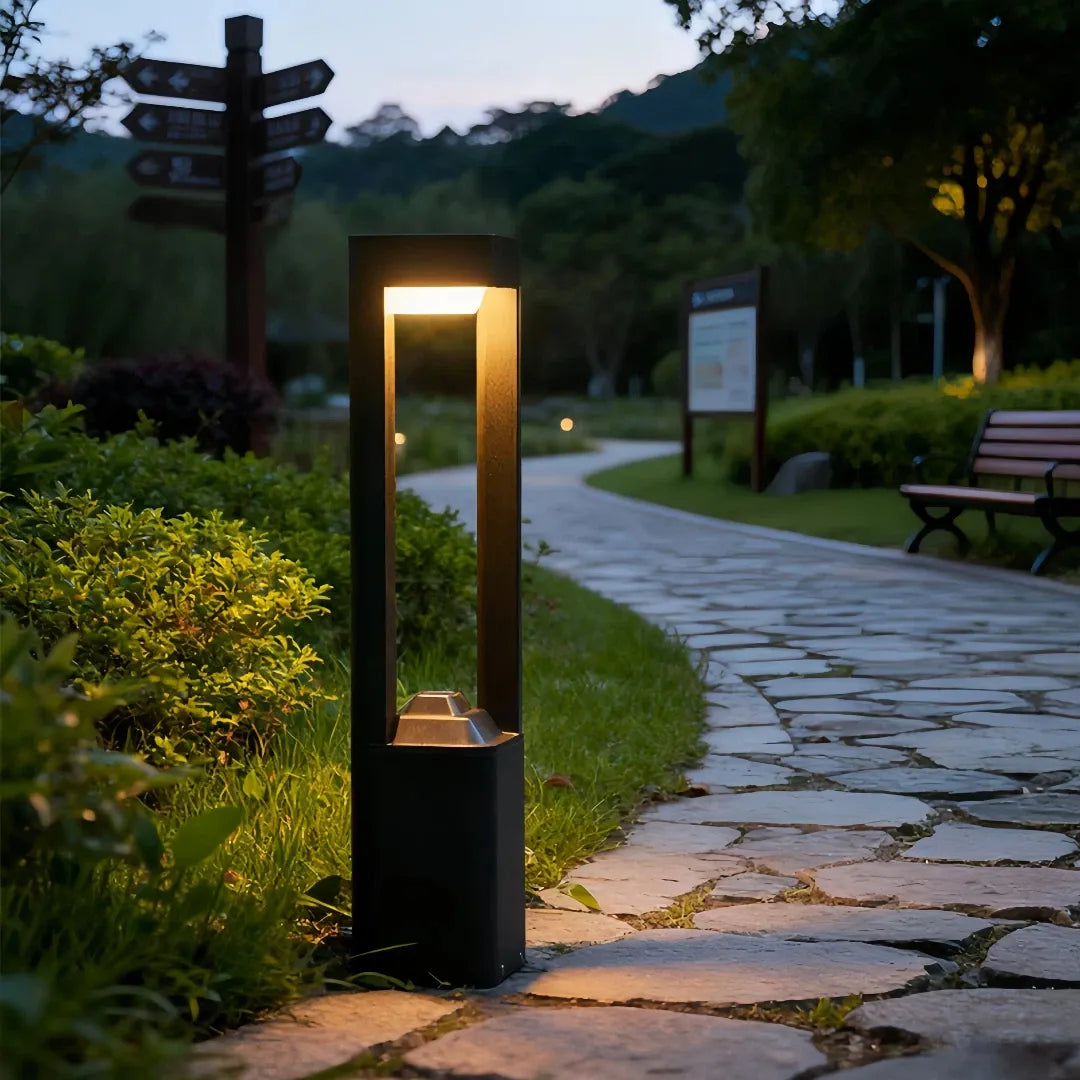 Paletto da giardino dal design moderno a cornice aperta con LED dimmerabile