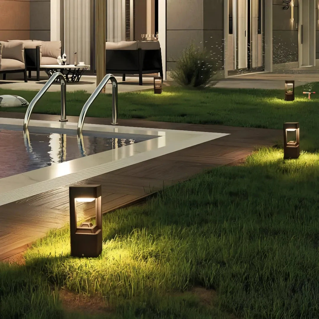 Paletto solare da giardino con LED dimmerabile e design moderno a struttura aperta