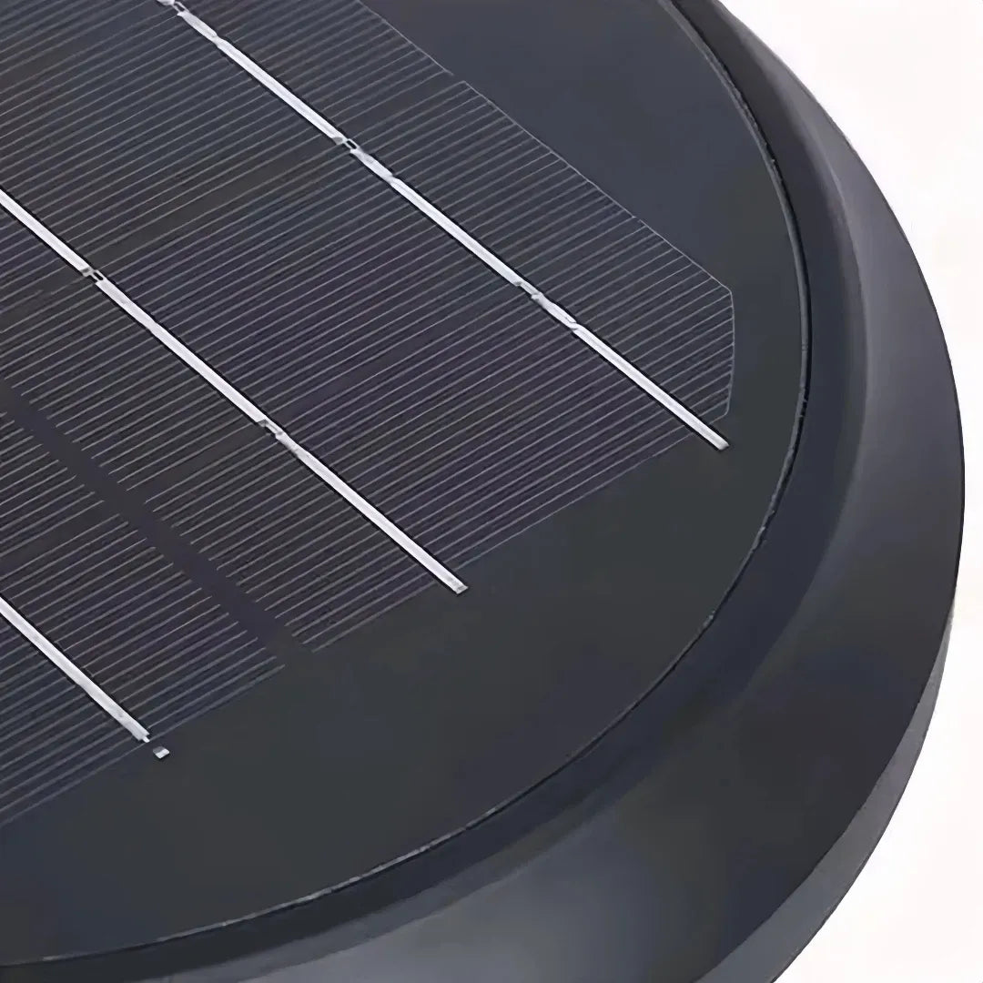 Lampada per pilastro e cancello a LED solare nera dal design minimal a calice