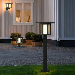 Lampioncino da giardino solare a LED con diffusore in vetro nero dal design moderno