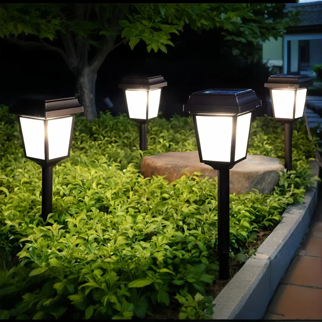 Lampioncino solare da giardino a LED a lanterna contemporaneo