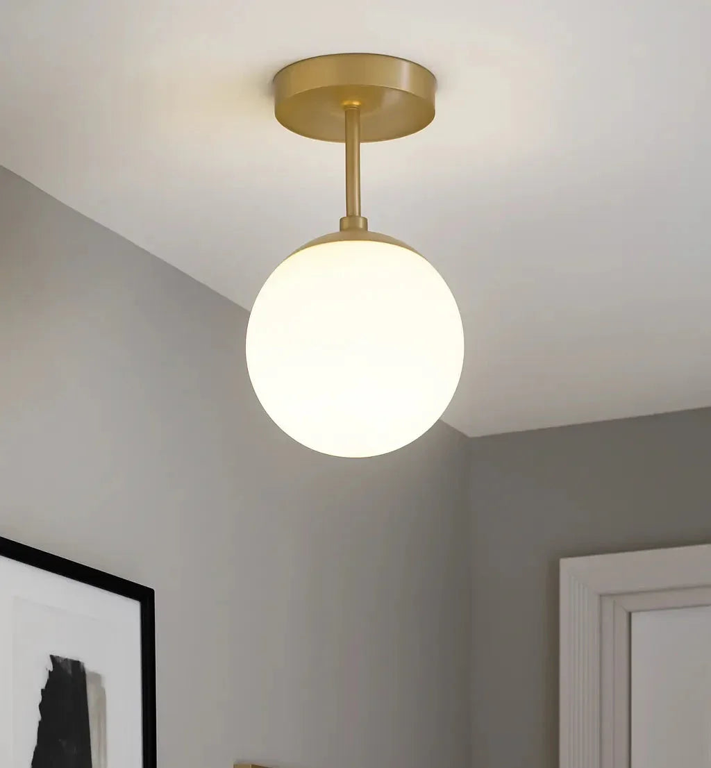 Plafoniera a sfera in vetro con LED per corridoio e design moderno