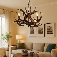 Lampadario con corna di cervo a più luci effetto candelabro stile chalet per soggiorno