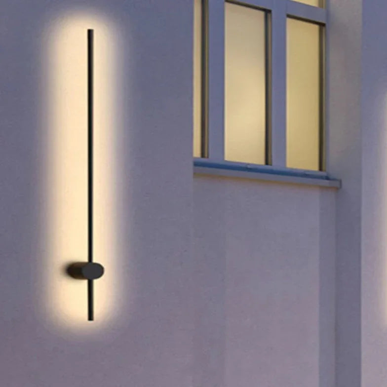 Applique da esterno design minimal lineare orientabile in LED metallo nero