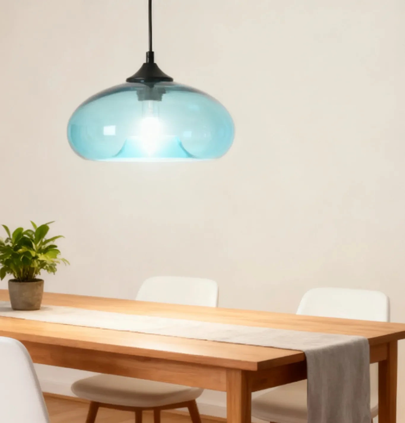 Lampadario in vetro colorato vintage a sospensione per sala da pranzo
