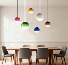 Lampadario a sospensione in vetro colorato a sfera con LED in stile nordico per sala pranzo