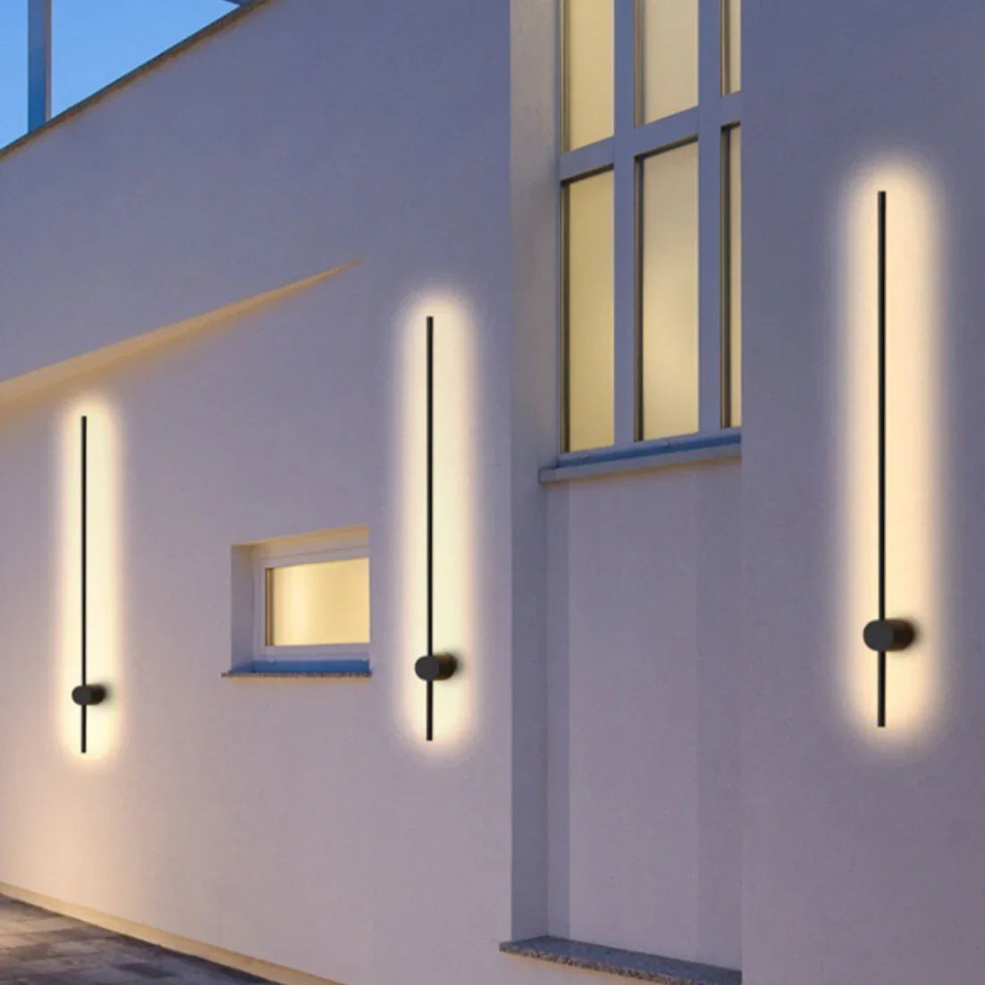Applique da esterno design minimal lineare orientabile in LED metallo nero