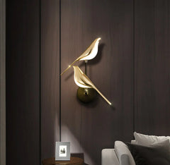 Applique da parete design moderno LED orientabile oro per comodino a forma di uccello